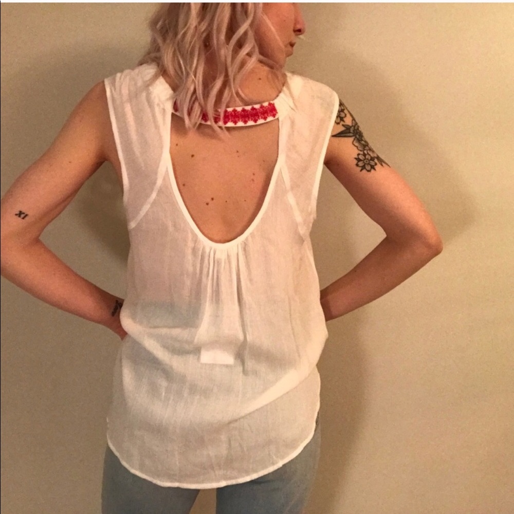 White Embroidered Boho Peasant Top - Picture 2 of 4